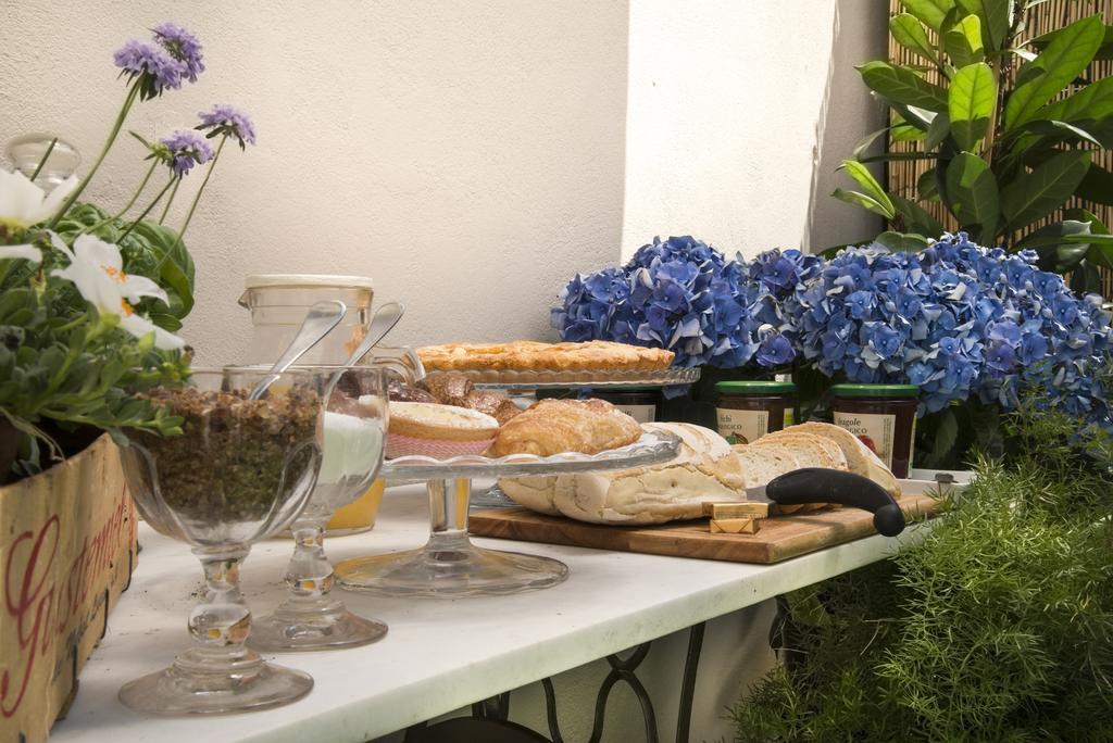 Il Giardino Di Ortensia B&B 비엔티나 외부 사진